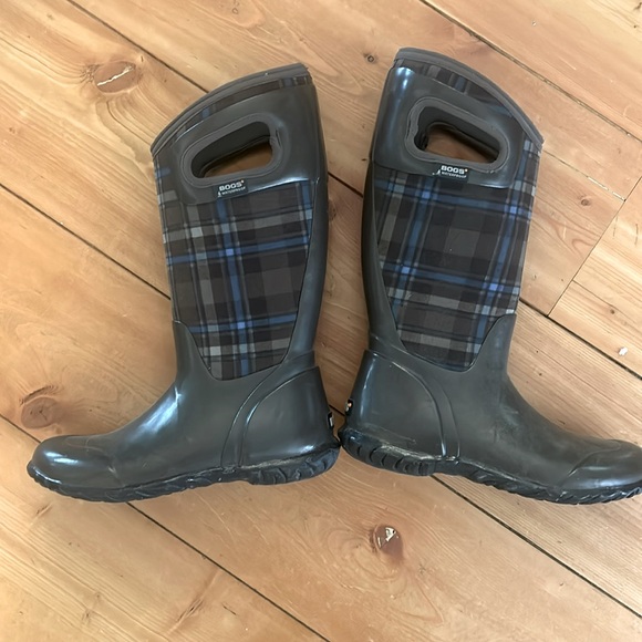 Bogs Women's Waterproof Hampton Plaid Boots. 71779-249. Women’s size 6 - Picture 1 of 4